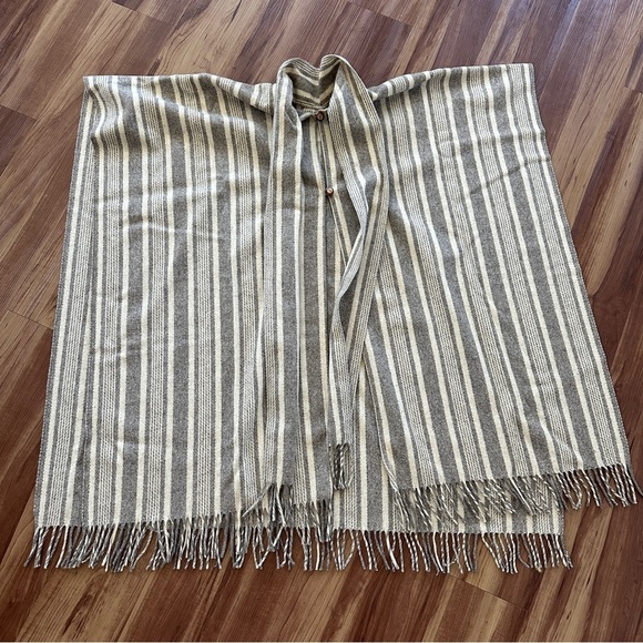 VINTAGE Confecciones ARTILANA Wool Stripped Fringe Boho Western Rustic Poncho OS - Picture 5 of 8